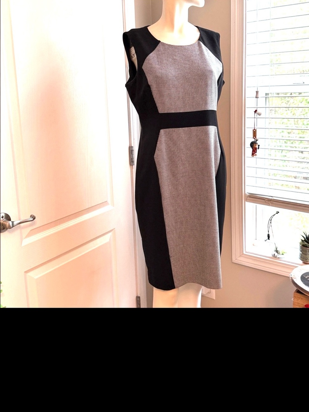 Calvin Klein Black and Gray Sheath Dress